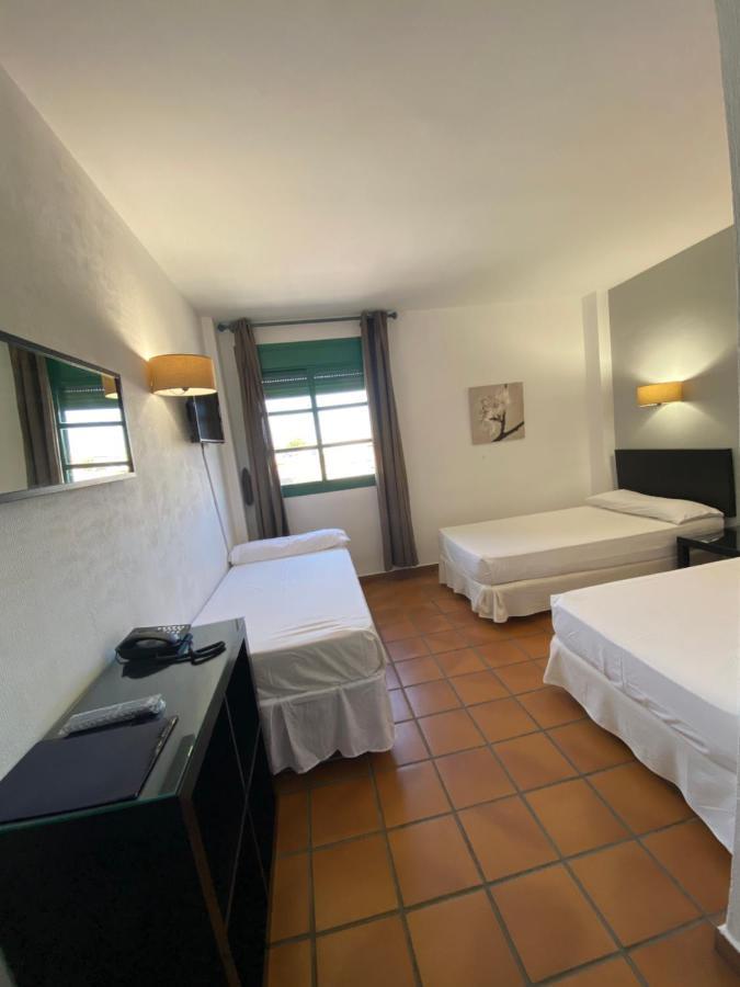 Habitación Doble con cama supletoria